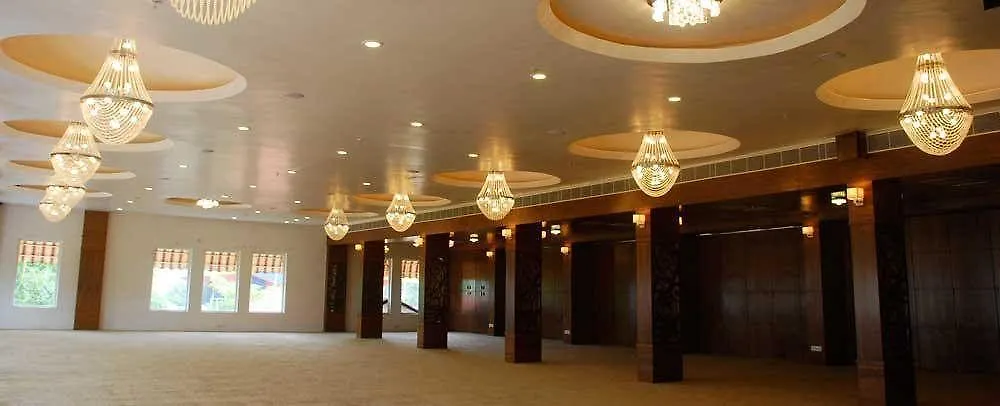 Turban Valley View Resort And Spa, Udaipur 4*,  India